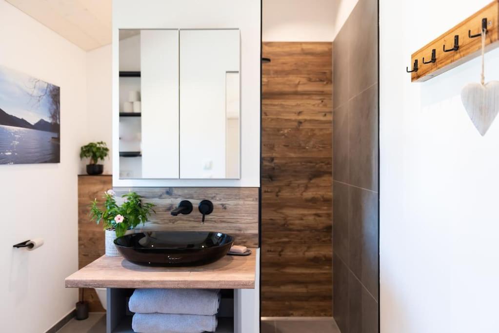 Exklusives Design-Apartment & Sauna Warngau ภายนอก รูปภาพ